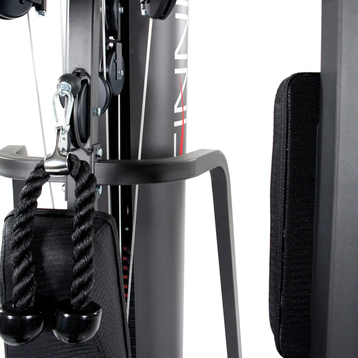 Aparat fitness multifunctional Finnlo Autark 2500