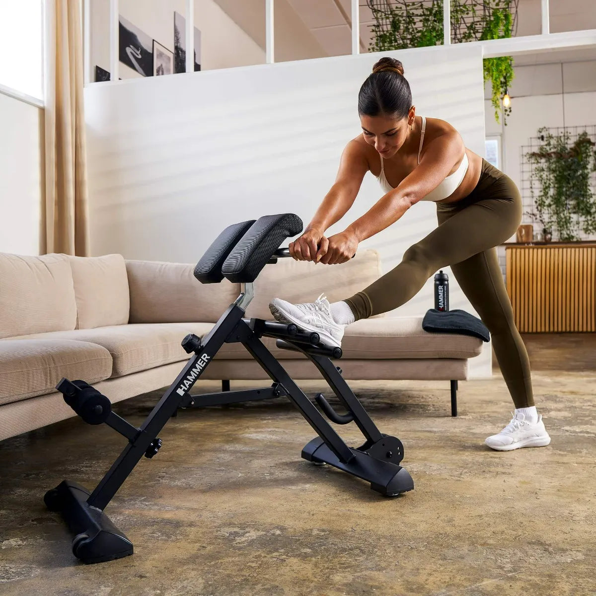 Antrenor pentru spate si abdomen Hammer Tricon Flex